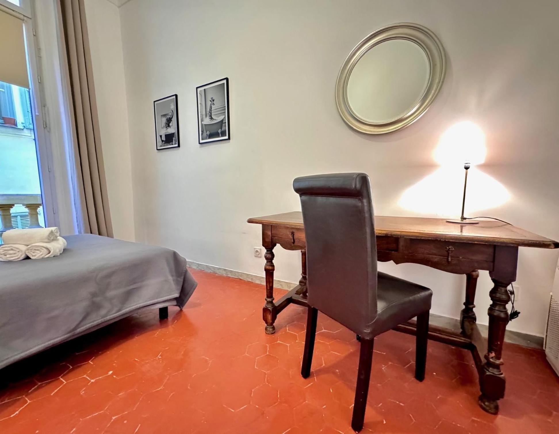 Aparthotel Riviera - Pont Vieux 2 - Old Town - Charm 2 Bedrooms Apartement Ac - 5Mn Beach Nice Exterior photo